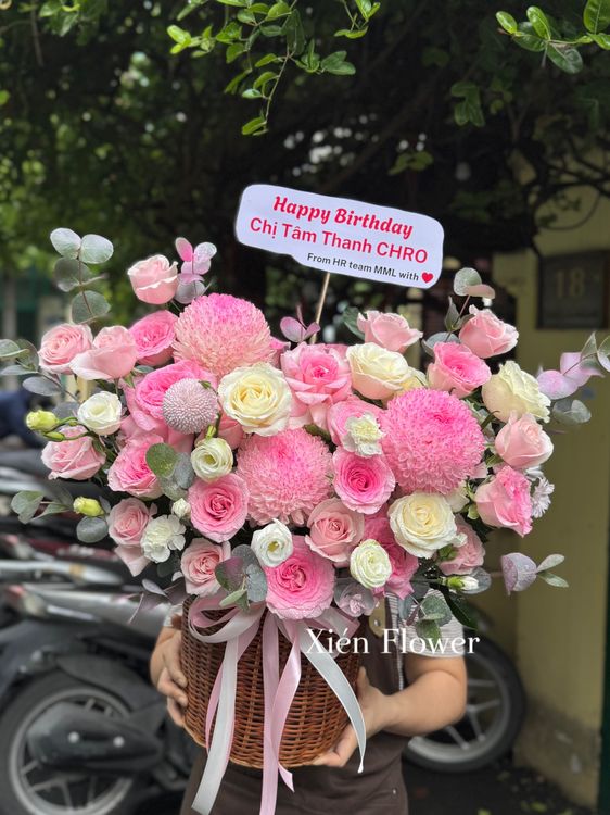 Giỏ Hoa Blush Harmony