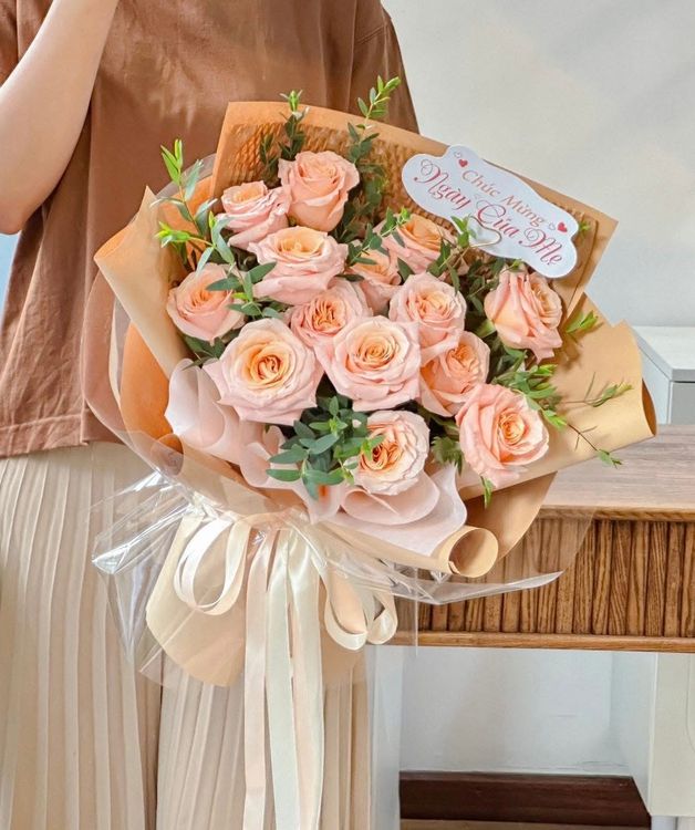 Bó Hoa Khoảnh Khắc Dịu Dàng