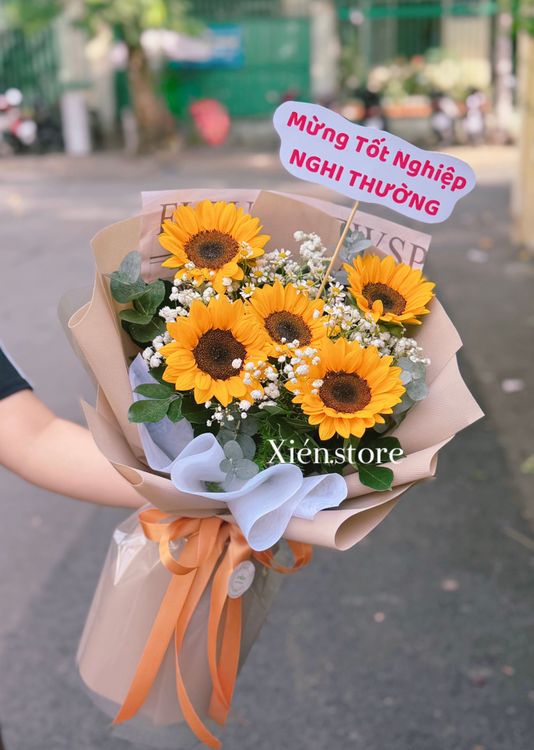 Bó Hoa Tốt Nghiệp 3