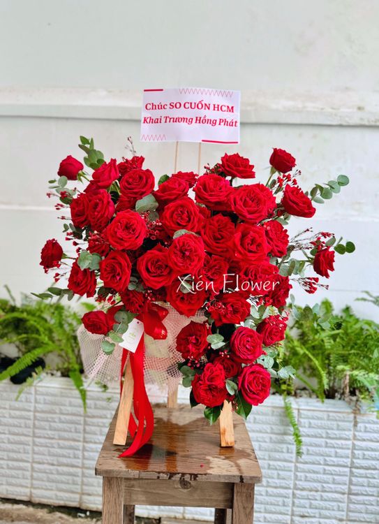 Kệ Hoa Khai Trương Đỏ Vinh Hiển Mini