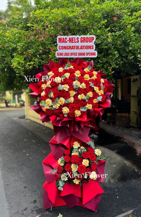 Kệ Hoa Chúc Mừng Đại Thắng