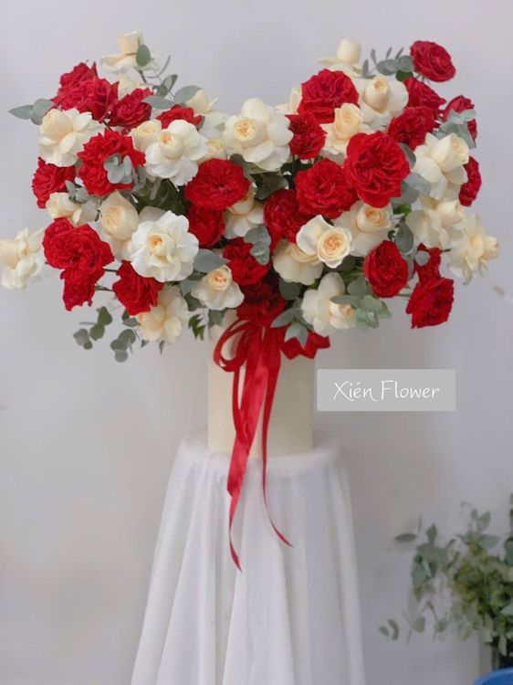 Giỏ Hoa Khởi Đầu Mới